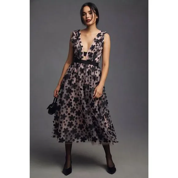 anthropologie black dress with flowers Pre-Loved Anthropologie 9-H15 StCL, Women's Floral Tie-Waist Dress, Black/Light  Taupe, Size XS  Elle & Beck